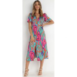 Zielono-Różowa Sukienka Eudiche. Zielone sukienki Born2be, na imprezę, m, z aplikacjami, bez kołnierzyka, bez ramiączek, midi. Za 229.99 zł.