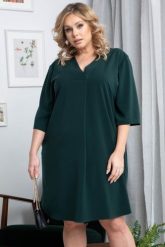 Sukienka swobodna PADWA dłuższy tył butelkowa zieleń PROMOCJA. Zielone sukienki KARKO, do pracy, plus size, bez wzorów, z elastanu, biznesowe, z asymetrycznym kołnierzem, plus size, bez ramiączek, midi, asymetryczne. Za 129.50 zł.