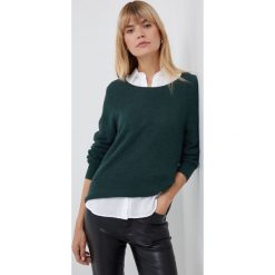 GAP sweter damski kolor zielony lekki. Zielone swetry GAP, l, bez wzorów, z dzianiny, bez ramiączek. Za 179.99 zł.