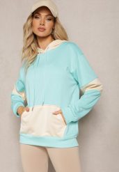 Jasnoniebieska Oversizowa Bluza Typu Kangurka z Szeroką Kieszenią i Kapturem Iretha. Niebieskie bluzy Renee, l, bez wzorów, z kapturem, trekkingowe. W wyprzedaży za 39.99 zł.