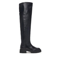 Muszkieterki Calvin Klein. Czarne kozaki Calvin Klein, bez wzorów, bez obcasa, na płaskiej podeszwie, bez zapięcia. Za 1,099.00 zł.