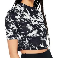 Koszulka turystyczna damska Superdry Run 3/4 Tight Crop. Czarne t-shirty sportowe Superdry, l, bez wzorów, z elastanu, bez ramiączek. Za 104.60 zł.