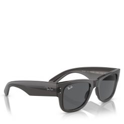 Okulary przeciwsłoneczne Ray-Ban. Czarne okulary przeciwsłoneczne Ray-Ban, bez wzorów. Za 589.99 zł.