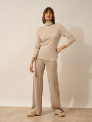 Just Cashmere Kaszmirowy sweter "Ava" w kolorze beżowym rozmiar: S. Brązowe swetry Just Cashmere, s, bez wzorów, z kaszmiru, bez ramiączek. Za 347.99 zł.