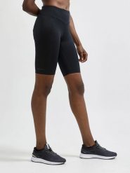 Craft Szorty sportowe "ADV Essence" w kolorze czarnym rozmiar: M. Czarne szorty sportowe Craft, bez wzorów, outdoorowe. Za 79.21 zł.