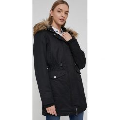 Medicine - Parka Essential. Czarne płaszcze MEDICINE, l, bez wzorów, z kapturem. W wyprzedaży za 239.90 zł.