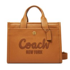 Torebka Coach. Brązowe torebki klasyczne Coach, bez wzorów, klasyczne, bez dodatków. Za 1,819.00 zł.