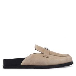 Klapki Tory Burch. Brązowe klapki Tory Burch, bez wzorów, bez obcasa, bez zapięcia. Za 1,659.00 zł.