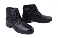 JOSEF SEIBEL 75316 MI159 102 Kate 16 schwarz-multi, trzewiki damskie. Czarne botki Josef Seibel, bez wzorów, ze skóry, bez obcasa, bez zapięcia. Za 387.02 zł.