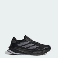 Buty do biegania adidas Supernova Rise GTX Czarny. Czarne buty do biegania adidas, bez wzorów, z gore-texu, bez zapięcia, do biegania, gore-tex. Za 647.50 zł.