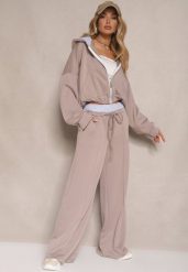 Jasnobrązowy Komplet Dresowy z Wiskozą Bluza i Spodnie o Szerokim Kroju Melriva. Brązowe bluzy Renee, bez wzorów, z dresówki, z kapturem. W wyprzedaży za 159.99 zł.