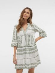 Vero Moda Sukienka w kolorze biało-zielonym rozmiar: L. Białe sukienki Vero Moda, l, bez wzorów, z bawełny, bez kołnierzyka, bez ramiączek, mini. Za 149.66 zł.