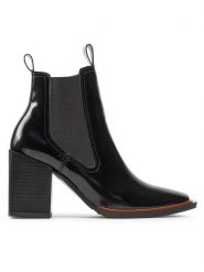 Simple Botki SL-34-02-000076 Czarny. Czarne botki Simple, bez wzorów, z lakierowanej skóry, bez obcasa, na słupku, bez zapięcia. Za 329.99 zł.