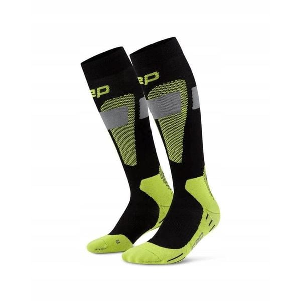Damskie sportowe podkolanówki kompresyjne na zimę z wełną merino CEP. Czarne skarpetki CEP, bez wzorów, z elastanu. Za 199.00 zł.