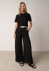 Czarne Spodnie z Wiskozą o Szerokim Kroju z Wysokim Stanem i Paskiem Larailure. Czarne jeansy Born2be, na lato, l, bez wzorów, z jeansu, biznesowe, z podwyższonym stanem, długie. Za 129.99 zł.