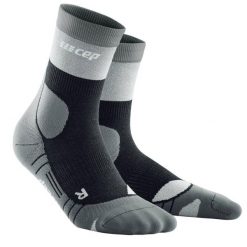 Skarpety do trekkingu damskie CEP Hiking z wełną merino kompresyjne krótkie. Brązowe skarpetki CEP, bez wzorów, z wełny. Za 69.00 zł.