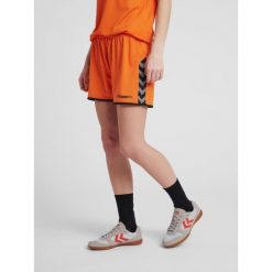 Szorty damskie Hummel hmlautentyczne Poly. Brązowe szorty Hummel, bez wzorów, sportowe. Za 113.00 zł.