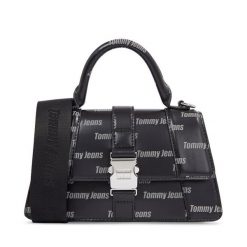 Torebka Tommy Jeans. Czarne torebki klasyczne Tommy Jeans, bez wzorów, z jeansu, klasyczne, bez dodatków. Za 449.99 zł.