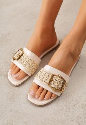 Beżowe Klapki Płaskie z Plecionką i Ozdobną Klamrą Sharvia. Brązowe klapki Born2be, bez wzorów, z jeansu, biznesowe, bez obcasa, na płaskiej podeszwie, bez zapięcia. Za 79.99 zł.