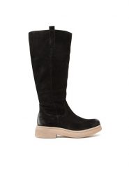 Lasocki Kozaki WI23-BULGY-06 Czarny. Czarne kozaki Lasocki, bez wzorów, ze skóry, bez obcasa, na płaskiej podeszwie, bez zapięcia. Za 349.99 zł.