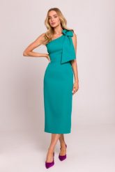 Elegancka sukienka ołówkowa na jedno ramię z kokardą turkus. Sukienki MOE, na imprezę, l, bez wzorów, z elastanu, eleganckie, z asymetrycznym kołnierzem, bez ramiączek, midi, asymetryczne. Za 389.00 zł.