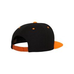 Czapka Flexfit Classique 2-tone. Brązowe czapki z daszkiem FLEXFIT, bez wzorów. Za 114.00 zł.