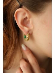 L'Atelier de Gaia Pozłacane kolczyki z malachitami rozmiar: onesize. Zielone kolczyki L'Atelier de Gaia, z malachitem, pozłacane. Za 43.99 zł.