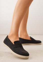 Czarne Mokasyny Ozdobione Plecionką Fennata. Czarne mokasyny Born2be, bez wzorów. Za 69.99 zł.