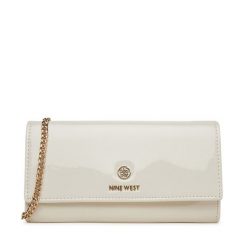 Torebka Nine West. Brązowe kopertówki Nine West, bez wzorów, wizytowe, bez dodatków. Za 119.99 zł.