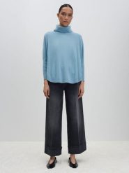 Someday Golf "Tariana" w kolorze błękitnym rozmiar: S. Niebieskie swetry someday., s, bez wzorów, z wełny, bez ramiączek. Za 165.99 zł.