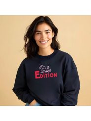 WOOOP Bluza "I´m a limited edition" w kolorze granatowym rozmiar: M. Niebieskie bluzy Wooop, m, bez wzorów, z bawełny, bez kaptura. Za 101.47 zł.