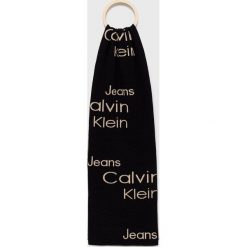Calvin Klein Jeans szalik bawełniany kolor czarny z nadrukiem. Czarne szaliki i kominy Calvin Klein Jeans, bez wzorów, z bawełny. Za 299.99 zł.
