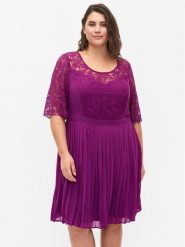 Zizzi Sukienka koktajlowa M58842A Fioletowy Regular Fit. Fioletowe sukienki Zizzi, m, bez wzorów, z syntetyku, wizytowe, bez kołnierzyka, bez ramiączek. Za 219.99 zł.