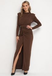 Brązowa Koktajlowa Sukienka o Dopasowanym Kroju z Marszczeniem Besiel. Brązowe sukienki Born2be, l, bez wzorów, eleganckie, bez kołnierzyka, bez ramiączek, maxi, dopasowane. W wyprzedaży za 127.49 zł.