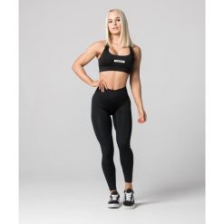 Legginsy Ultra Comfort Carpatree z wysokim stanem sportowe dla kobiet. Czarne legginsy Carpatree, bez wzorów, z elastanu, sportowe. Za 131.99 zł.
