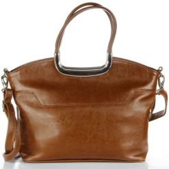 Aktówka kuferek ze skóry naturalnej DAN-A T261 camel. Brązowe aktówki DAN-A, bez wzorów, ze skóry. Za 369.99 zł.