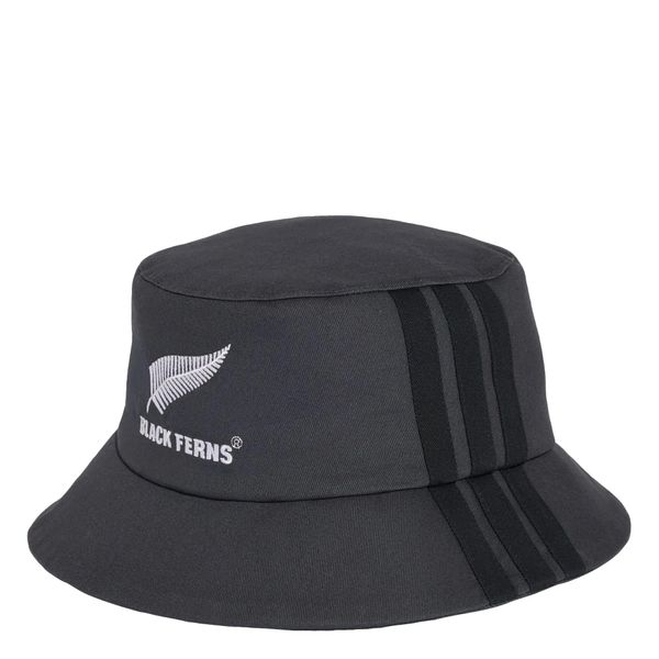 KAPELUSZ TYPU BUCKET BLACK FERNS. Szare kapelusze adidas, bez wzorów, z bawełny, sportowe. Za 129.00 zł.