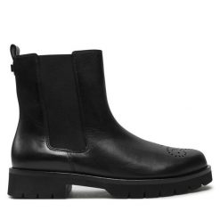 Botki HÖGL. Czarne botki Högl, bez wzorów, bez obcasa, na płaskiej podeszwie, bez zapięcia. Za 499.99 zł.