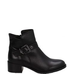 BOTKI Z KLAMRĄ 39111 BLACK. Czarne botki Venezia, bez wzorów, ze skóry, bez obcasa, bez zapięcia. Za 249.00 zł.