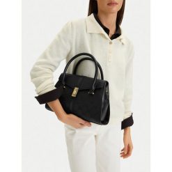 Torebka MEXX. Czarne torebki klasyczne Mexx, bez wzorów, bez dodatków. Za 189.99 zł.