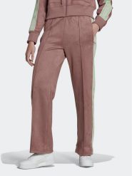 Adidas Spodnie dresowe HM1518 Brązowy Regular Fit. Brązowe spodnie dresowe adidas, bez wzorów, z dresówki. Za 349.99 zł.