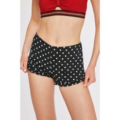 Etam - Szorty piżamowe Solene. Piżamy marki Etam. W wyprzedaży za 49.90 zł.