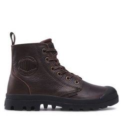 Trapery Palladium. Brązowe traperki Palladium, bez wzorów, bez obcasa, bez zapięcia. Za 599.99 zł.