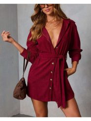 Milan Kiss Sukienka w kolorze czerwonym rozmiar: S. Czerwone sukienki Milan Kiss, na co dzień, s, bez wzorów, z tkaniny, bez kołnierzyka, bez ramiączek, mini, proste. Za 217.99 zł.