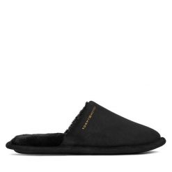 Kapcie Tommy Hilfiger. Czarne kapcie Tommy Hilfiger, bez wzorów. Za 169.99 zł.