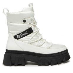 Botki Lee Cooper. Białe botki Lee Cooper, bez wzorów, bez obcasa, na płaskiej podeszwie, bez zapięcia. Za 169.99 zł.