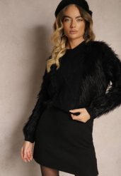 Czarny Sweter z Wełną o Fakturze Imitującej Pióra z Ozdobną Wstawką o Wzorzystym Splocie Mirirra. Czarne swetry Renee, bez wzorów, z wełny, casualowe, bez ramiączek. Za 54.99 zł.