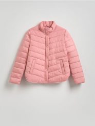 Pikowana kurtka - różowy. Czerwone kurtki Reserved, l, bez wzorów, z tkaniny, klasyczne, bez kaptura. Za 119.99 zł.