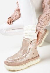 Złote Błyszczące Śniegowce na Grubej Podeszwie z Przeszyciami Ihemoa. Żółte śniegowce Born2be, bez wzorów, bez zapięcia. Za 74.99 zł.