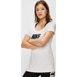 Nike Sportswear - Top sportowy. T-shirty marki Nike Sportswear. W wyprzedaży za 84.90 zł.